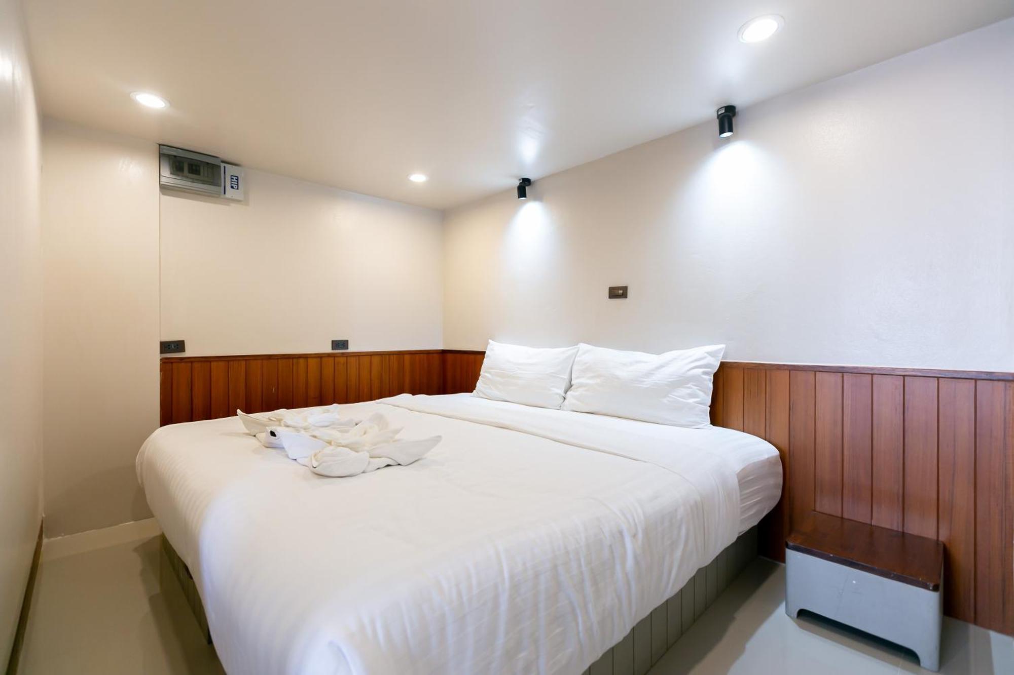A Sleep Sathorn 3* Бангкок