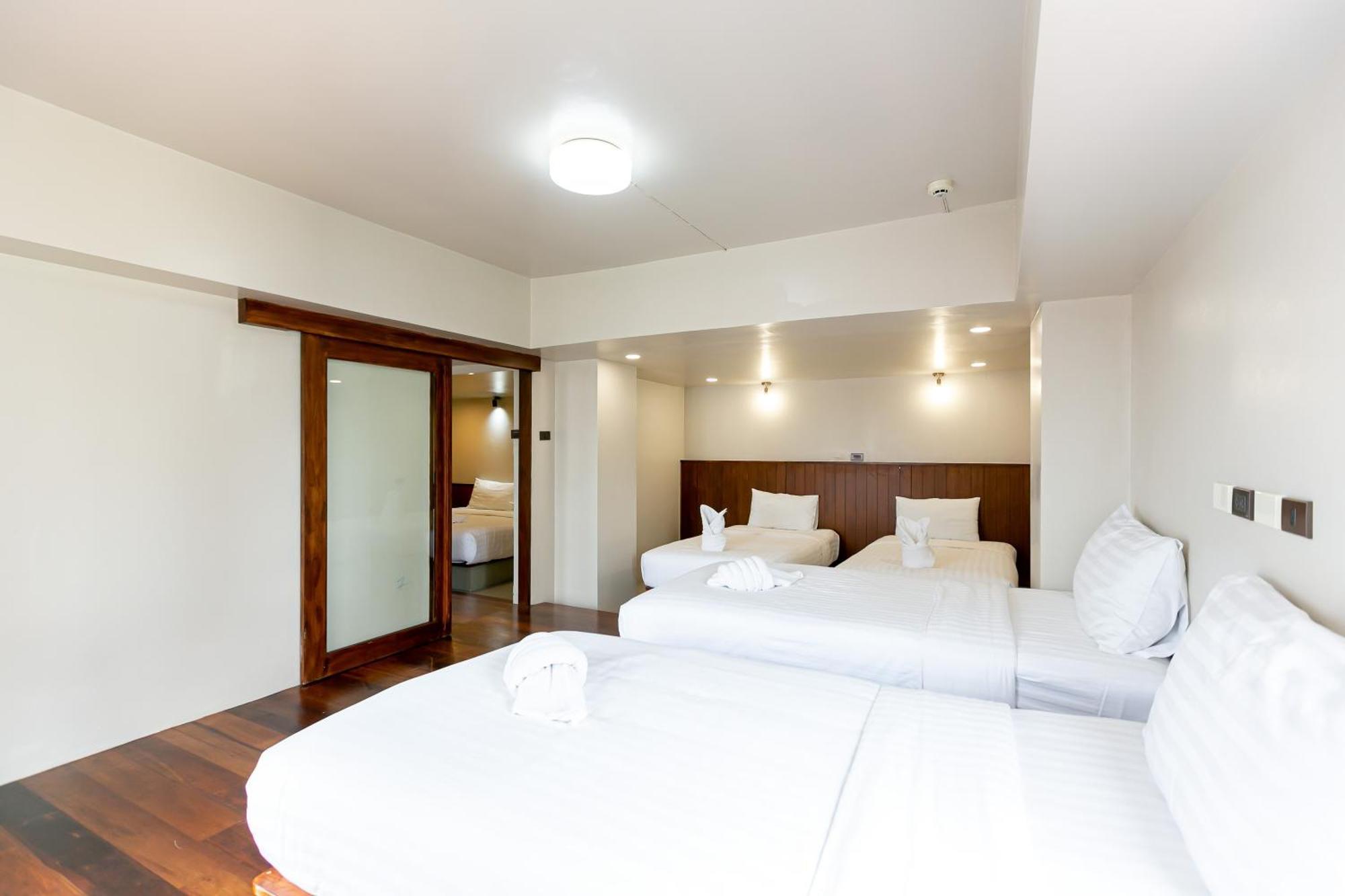 Отель A Sleep Sathorn 3*
