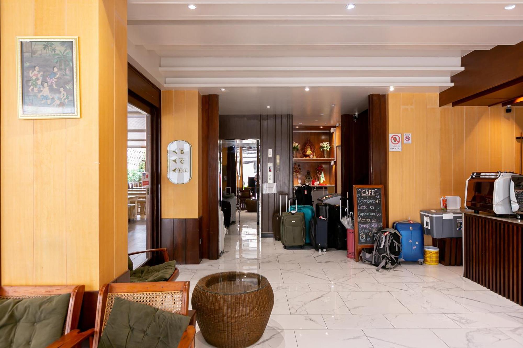 A Sleep Sathorn 3* Бангкок