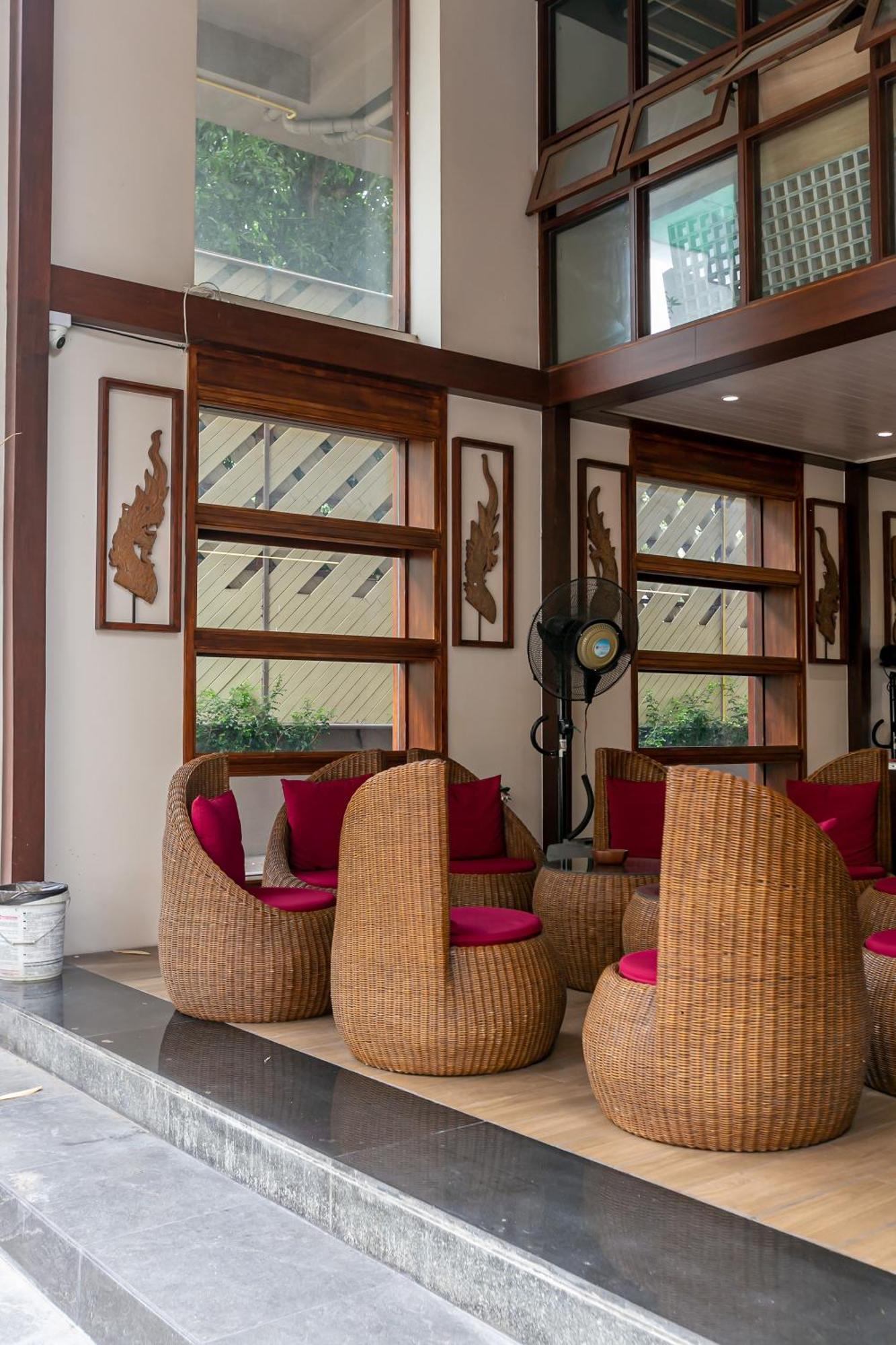 A Sleep Sathorn Отель Бангкок