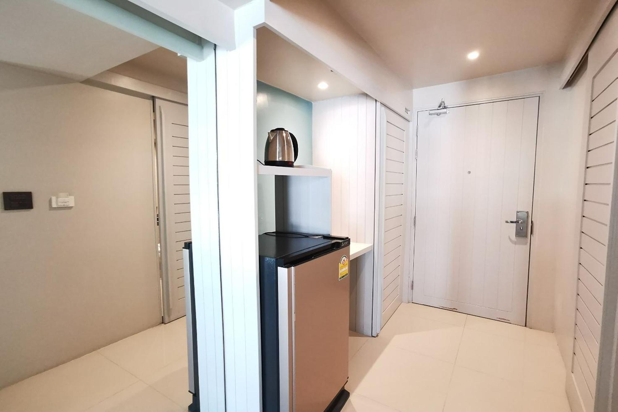 Отель A Sleep Sathorn